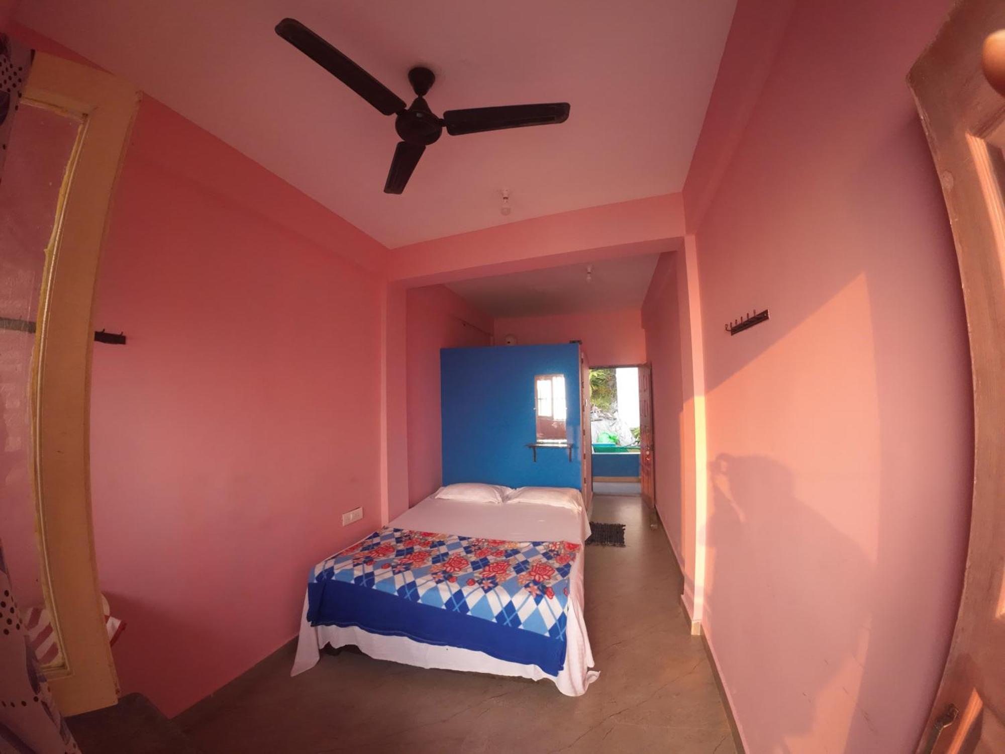 Om Ganesh Guest House Cliffside Arambol Dış mekan fotoğraf